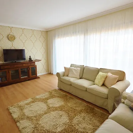 Nyaraló House Of Happiness And Comfort *