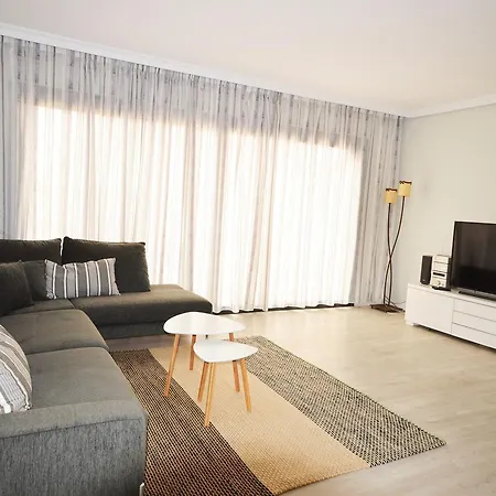 House Of Happiness And Comfort Nyaraló
