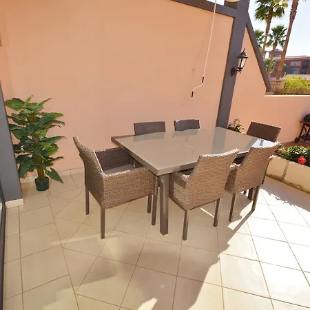 House Of Happiness And Comfort Сasa de vacaciones